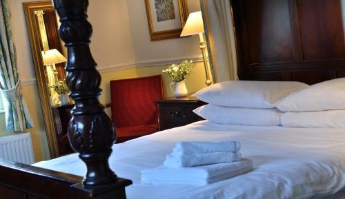 Double Room with Four Poster Bed