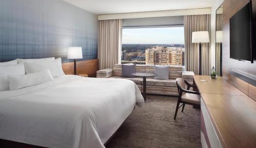 Deluxe, Guest room, 1 King, High floor