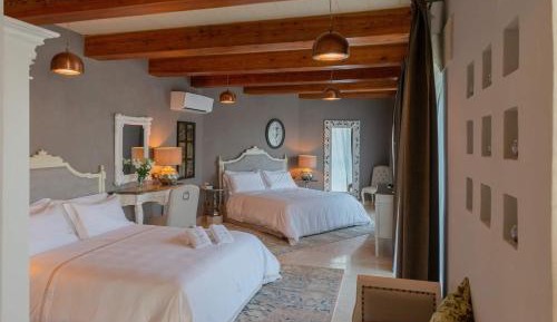 Suite with Private Pool
