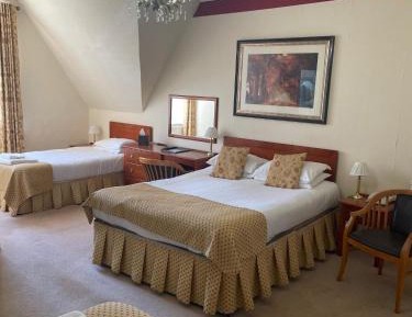 Deluxe Quadruple Room