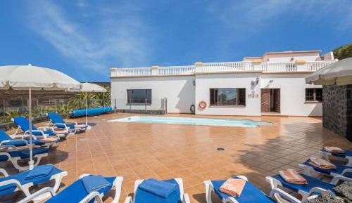 Villa with Sea View