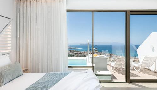 Ambassador Room with Sea View and Private Pool