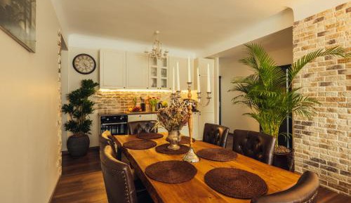 Superior Apartment