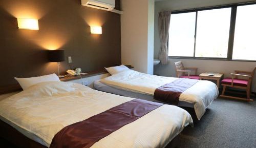 Twin Room with Shared Bathroom