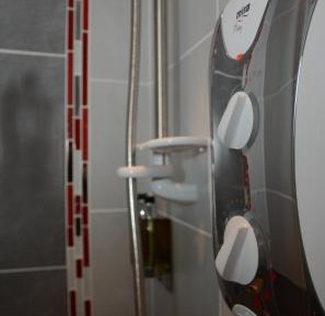 Double Room with Shower- Pets not allowed 