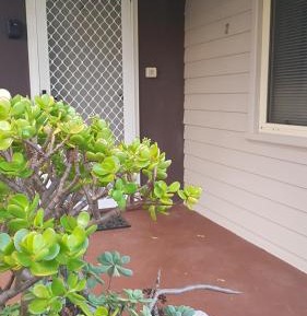 Two-Bedroom Chalet with Spa Bath