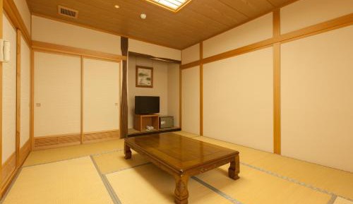 Japanese-Style Room