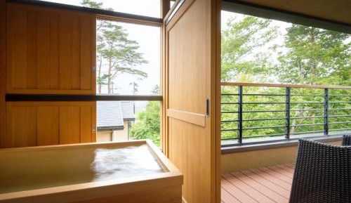 Standard Room with Tatami Area and Open-Air Bath - Ocean View