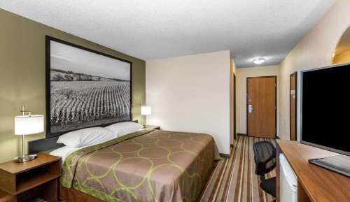 King Room - Non-Smoking