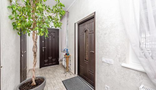 One-Bedroom Apartment with Terrace