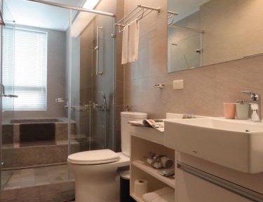 Twin Room with Bath