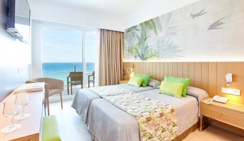 Twin Room with Sea View