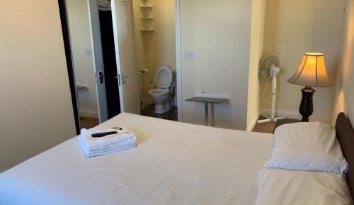Double Room with Private Bathroom