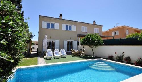 Three-Bedroom Townhouse