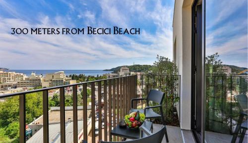 Deluxe Double Room with Balcony and Sea View