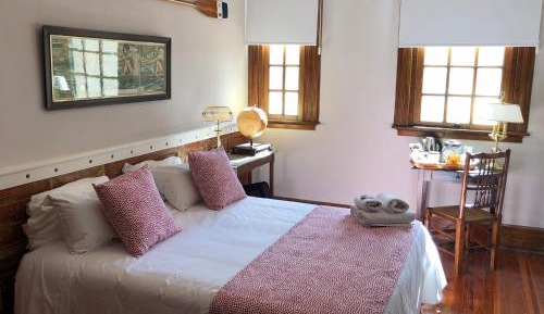 Double Room with Shared Bathroom