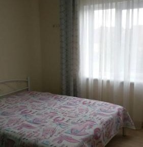 Apartment with Shower