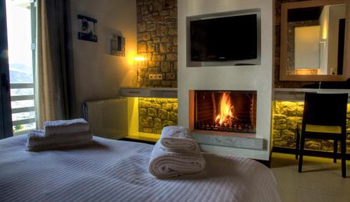 Deluxe Double Room with Fireplace