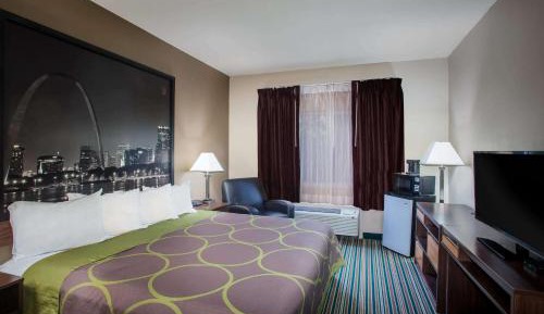 King Room - Disability Access - Non-Smoking