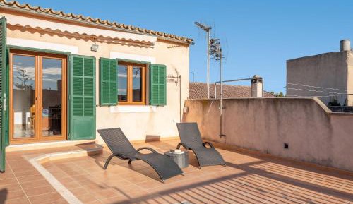 Three-Bedroom Superior Apartment