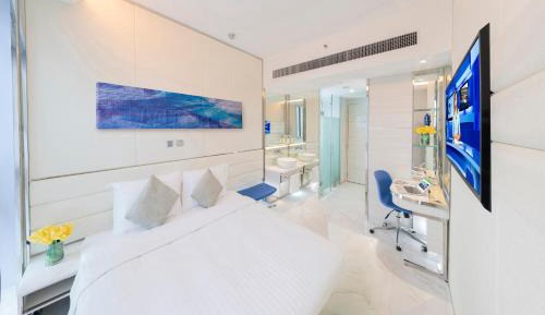 iSelect Queen Room
