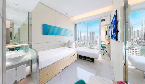 iPlus Twin Room