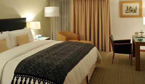 Classic King Room with Club Access