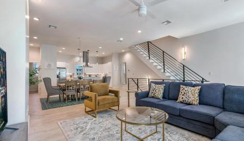 Four-Bedroom Townhouse