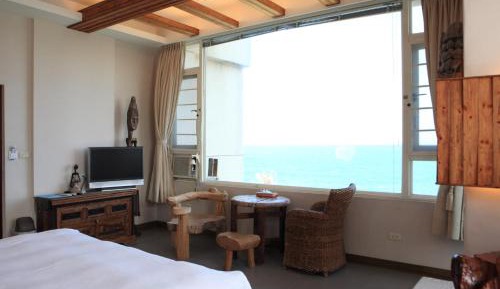 Deluxe Twin Room with Sea View