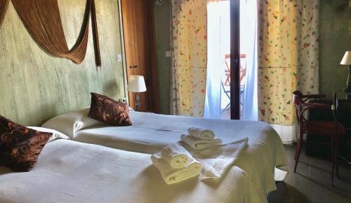 Double Room with Balcony