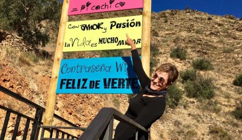 Superior One-Bedroom House with Hot Tub