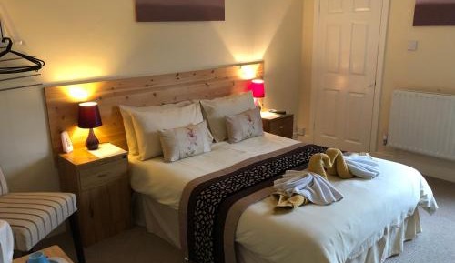 Double Room with Private Bathroom