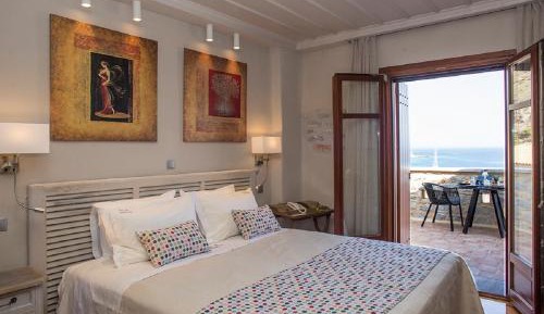 Superior Double Room with Balcony and Sea View
