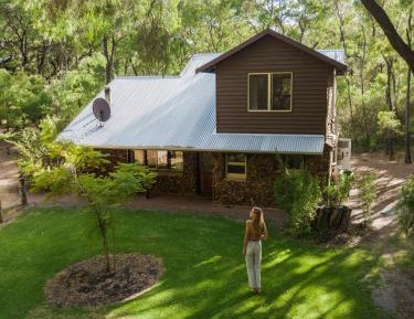 Currawong Spa Cottage
