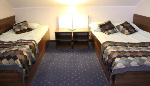 Economy Triple Room