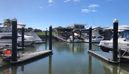 Apartment with Pool View 