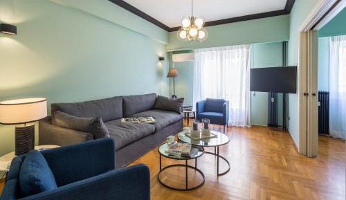 Deluxe Apartment