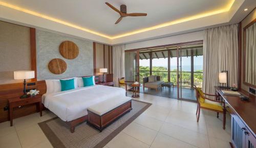 Deluxe Ocean View Room