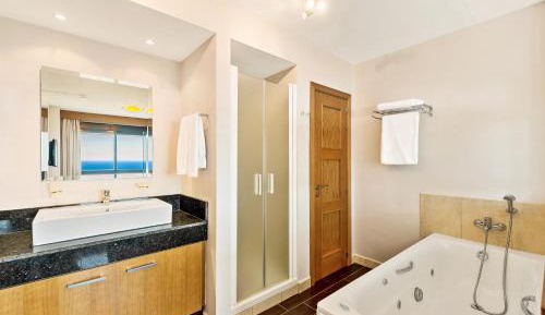 Superior Collection Two-Bedroom Apartment with Feature Sea View and Terrace