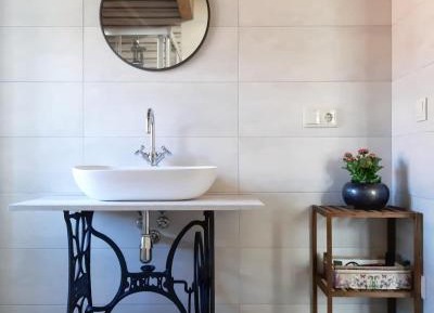 Triple Room with Shared Bathroom