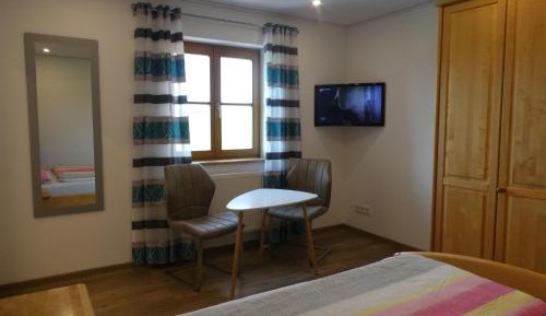 Classic Double Room 3