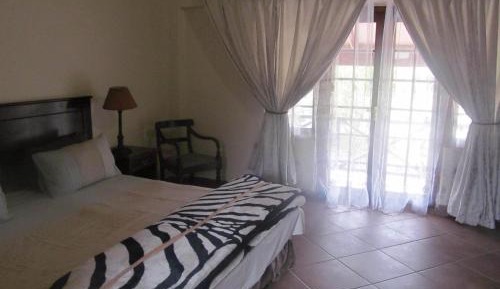 Double or Twin Room with Shower