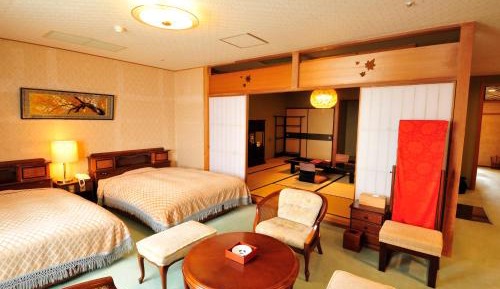Standard Room with Tatami Area with City View - Non-Smoking