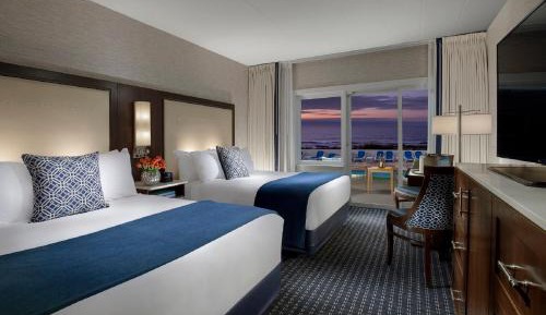 Queen Room with Two Queen Beds and Ocean View