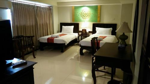 Standard Twin Room