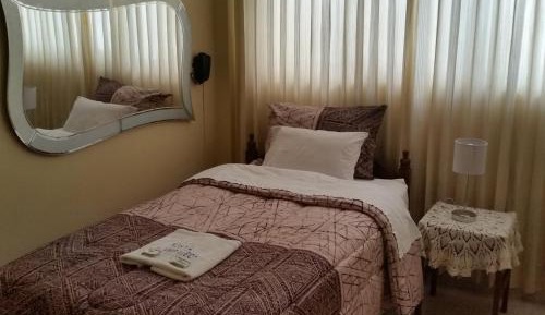 Single Room with Private Bathroom