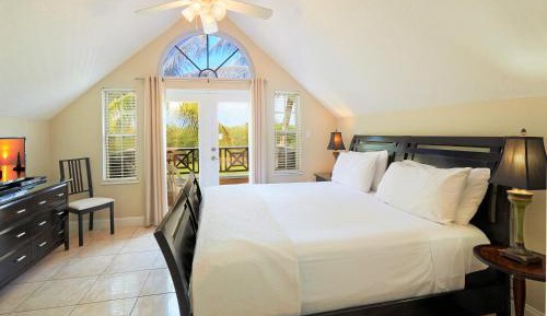 King Room with Balcony