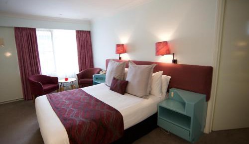 Family Room (up to 4 guests)