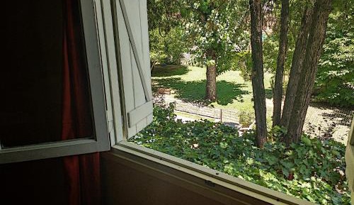 Economy Quadruple Room