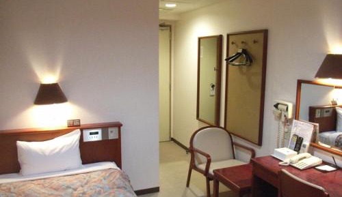 Single Room - Non-Smoking